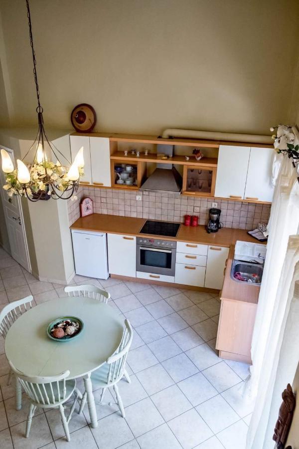 Saitan Pazar Casa Apartment Превеза Екстериор снимка